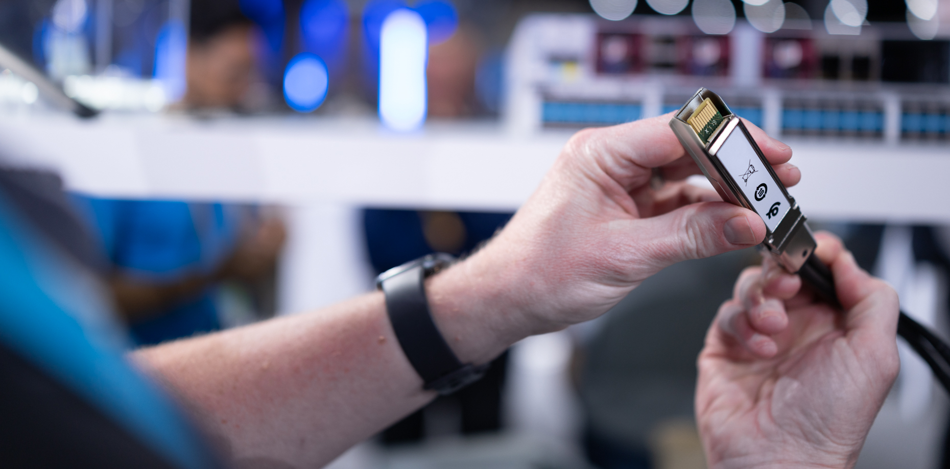 11-kelsey-floyd-cisco-data-center-photography-technology-installation-detail