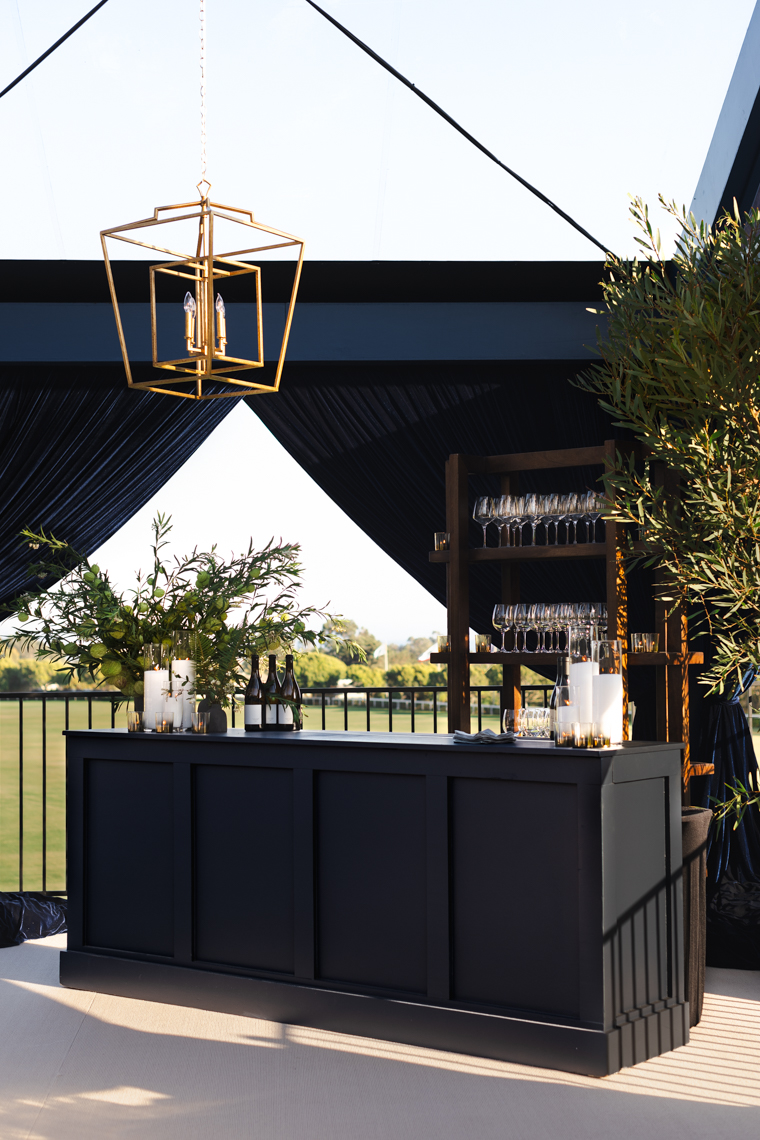 11-kelsey-floyd-event-decor-photographer-elegant-bar-setup-southern-california
