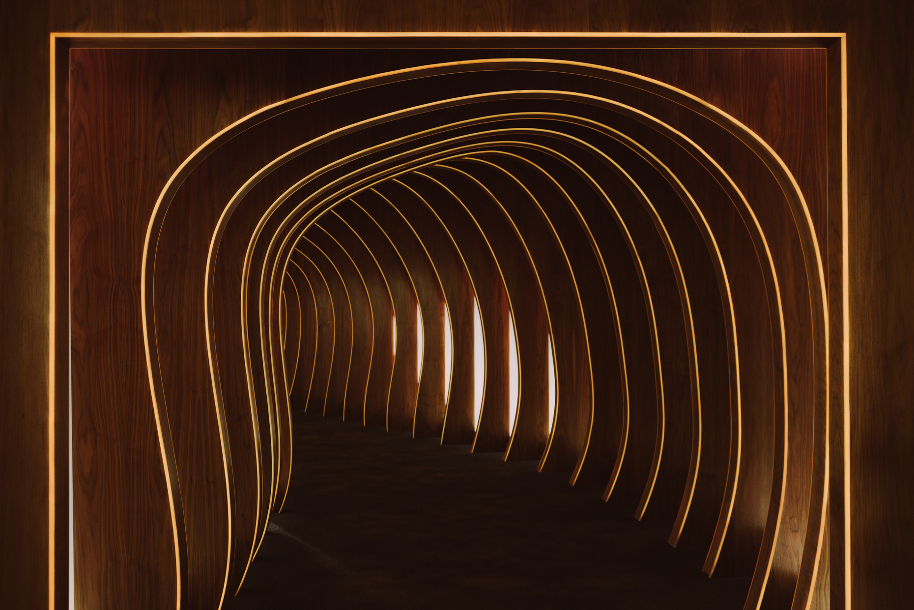 16-kelsey-floyd-luxury-hotel-entrance-architectural-lighting-design-photography