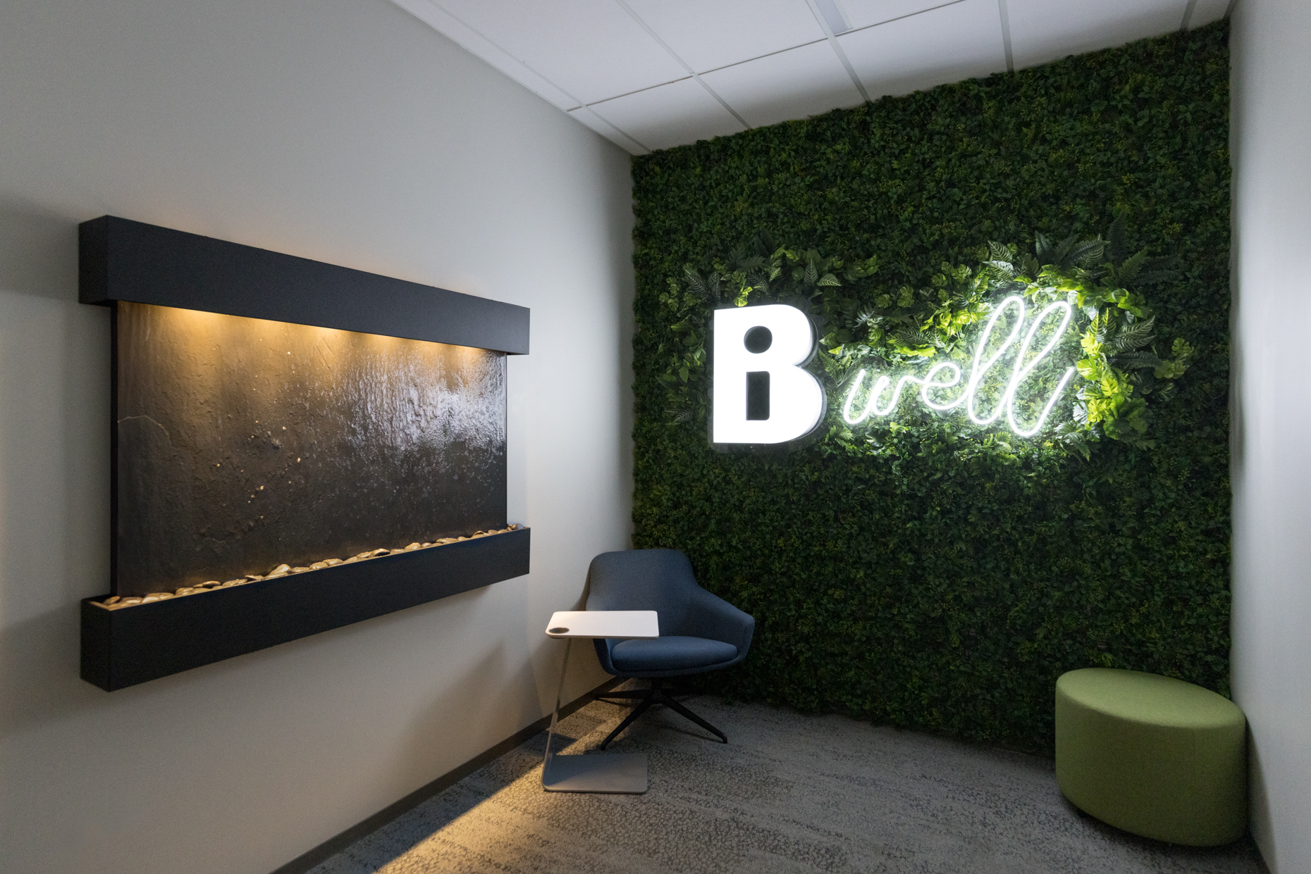 17-kelsey-floyd-santa-rosa-corporate-wellness-green-wall-interior-photography