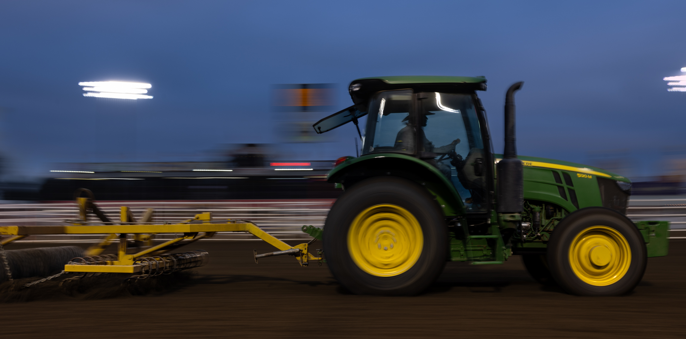 22-kelsey-floyd-commercial-farm-equipment-photographer-san-francisco-tractor