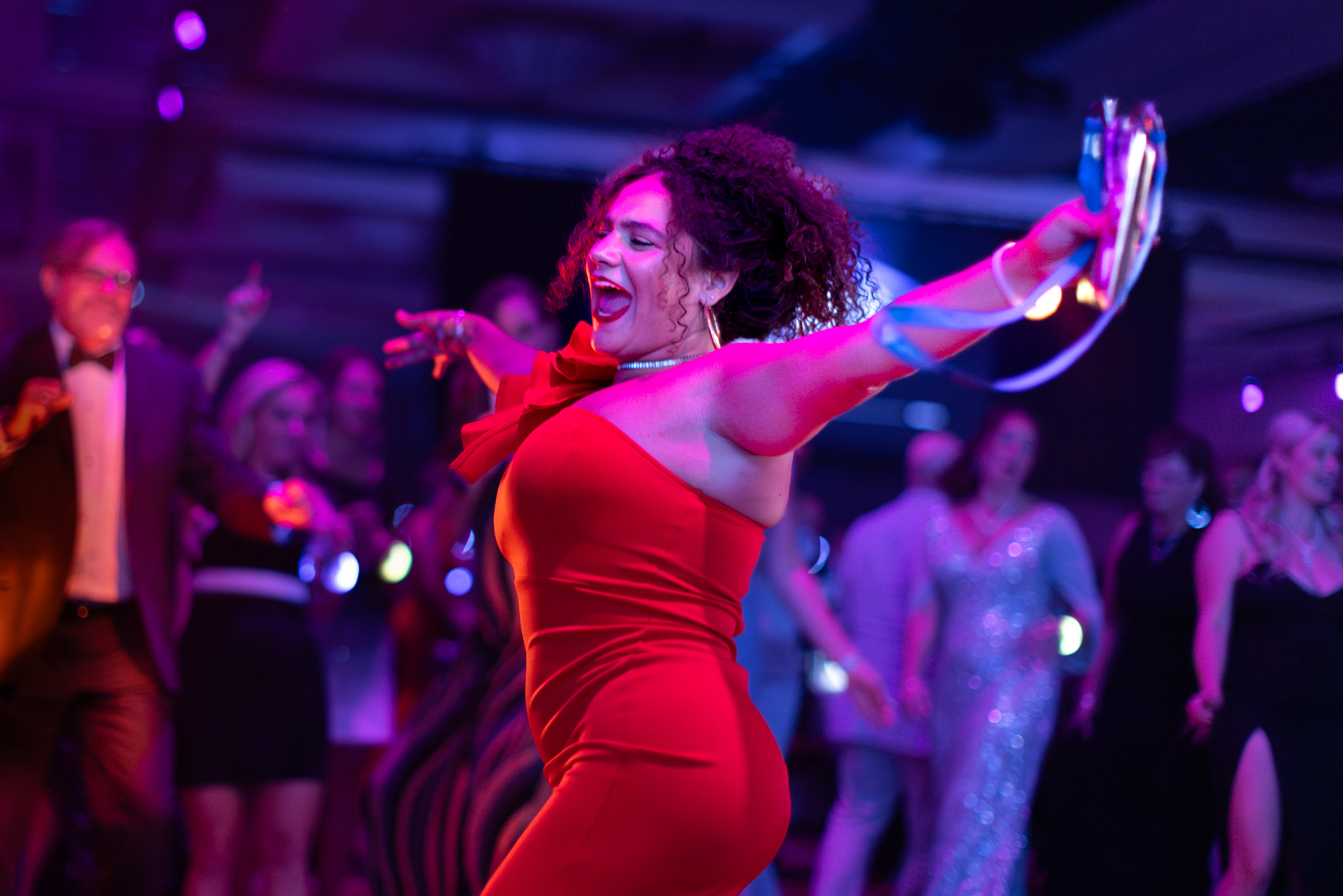 28-kelsey-floyd-las-vegas-conference-gala-event-photography-dancing-guest