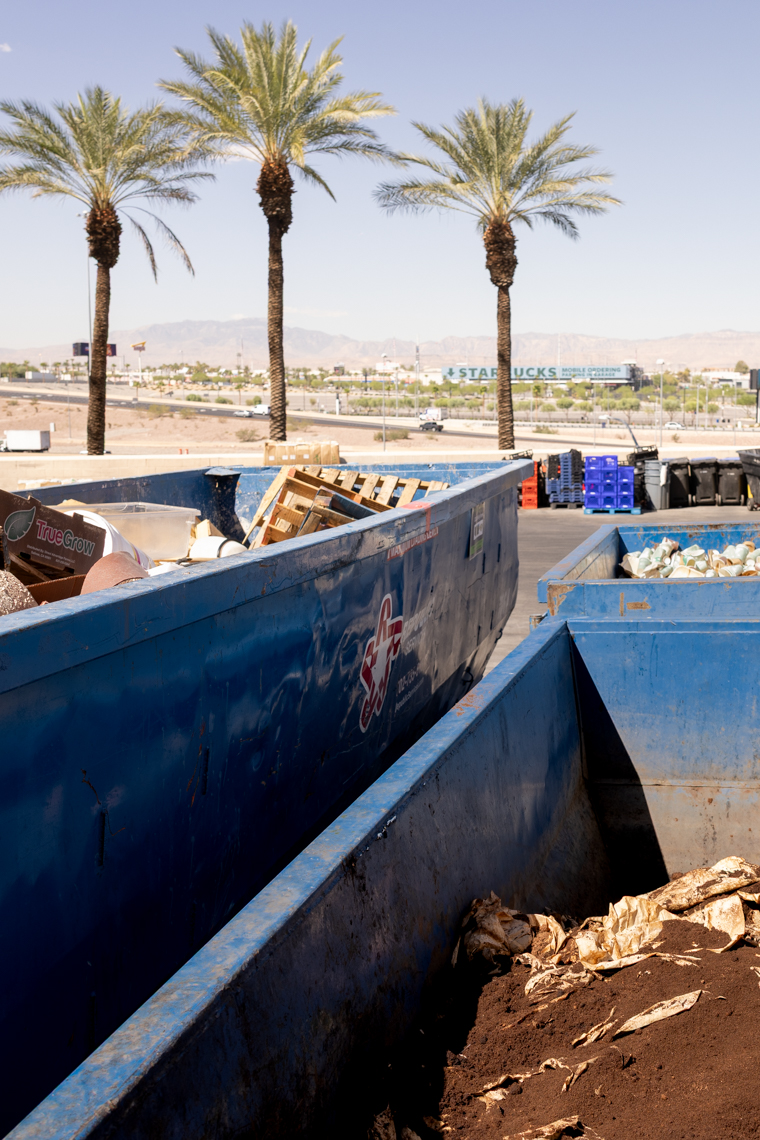 52-kelsey-floyd_las-vegas-commercial-waste-management-photography