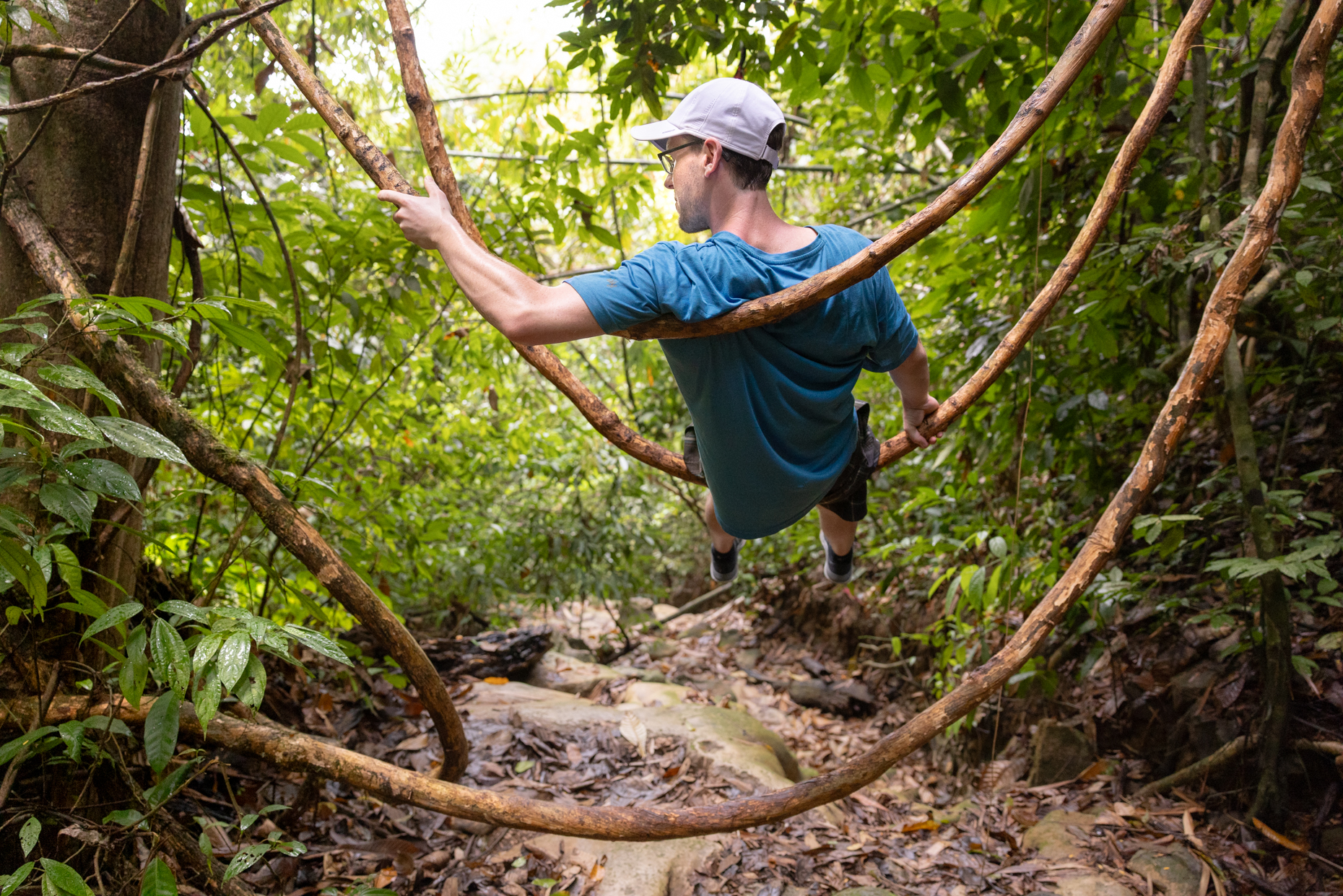 59-kelsey-floyd-thailand-jungle-hike-adventure-lifestyle-photography